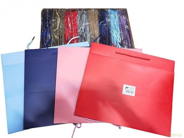 Torba prezentowa 37x31x26cm MIX