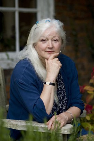 The Valley of Ravens: The gripping new historical fiction novel for 2026 from the instant No.1 Sunday Times bestseller - Barbara Erskine [KSIĄŻKA]