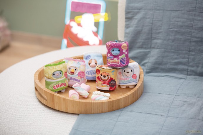NICI Zestaw pluszak kogut Keko 8 cm z gwiazdką i strojem opakowania żelków, w pudełku prezentowym 8,5 × 6,5 × 10 cm