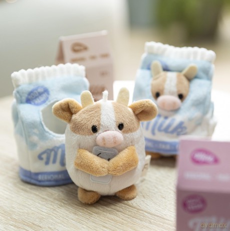NICI Zestaw pluszak krowa Moono 8 cm ze szklanką mleka i strojem kartonu mleka, w pudełku prezentowym 8,5 × 6,5 × 10 cm