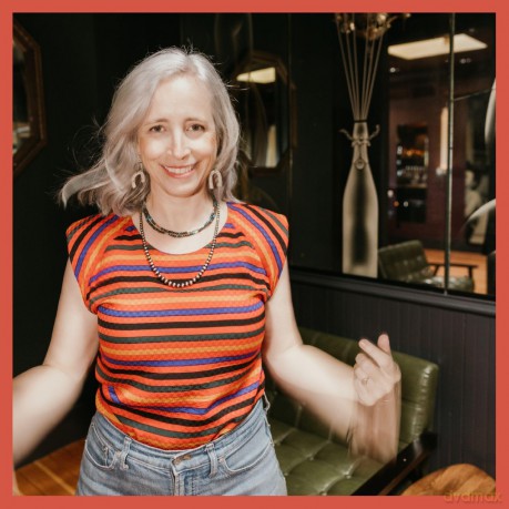 Laura Veirs: Temple Songs (Transparent Red) [Winyl]