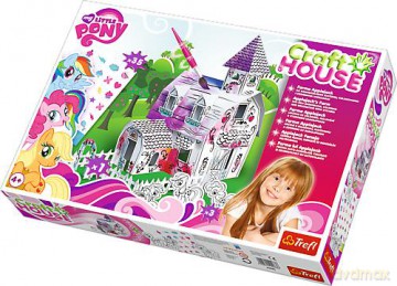 Farma Applejack. My Little Pony craft castle