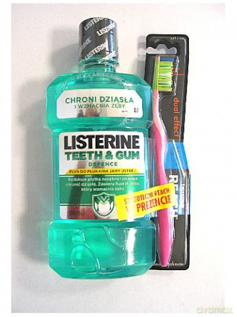 Listerine Teeth and Gume: Płyn do płukania jamy ustnej 500 ml + szczoteczka do zębów (Reach)