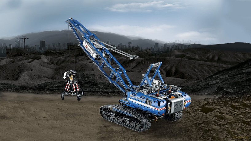 LEGO Technic Żuraw gąsienicowy 42042 [KLOCKI]