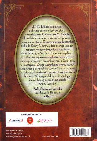 O pewnej dziewczynce i jej podróży wokół krainy czarów na okręcie własnoręcznie wykonanym - Catherynne M. Valente [KSIĄŻKA]