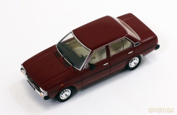 IXO Toyota Corolla E70 1979 (wine red) [MODELARSTWO]