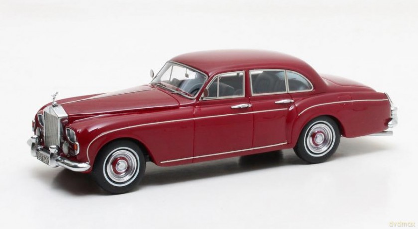 MATRIX H.J. Mulliner SCIII Flying Spur [MODELARSTWO]