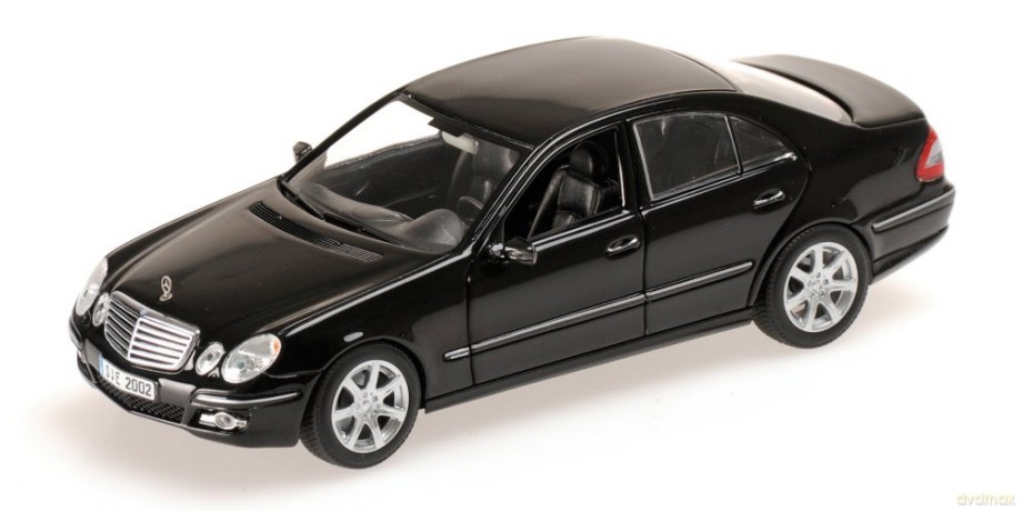MINICHAMPS Mercedes Benz EClass (W211) [MODELARSTWO]