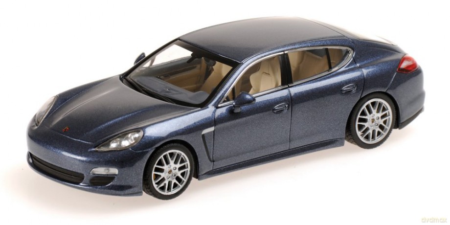MINICHAMPS Porsche Panamera 4S 2011 [MODELARSTWO]