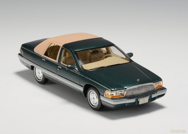 GLM Buick Roadmaster 1994 (red metallic) [MODELARSTWO]