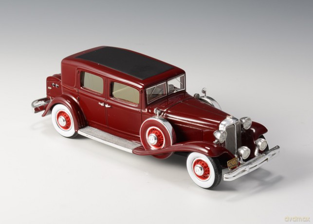 GLM Chrysler Imperial CG Club Sedan 1931 [MODELARSTWO]