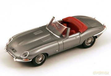 SPARK Jaguar E Type S1 1961 Road Version [MODELARSTWO]