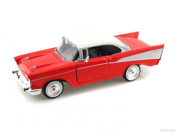 MOTORMAX Chevrolet Bel Air 1957 [MODELARSTWO]