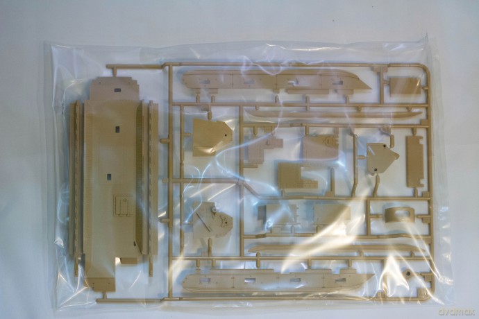 TAMIYA French Battle Tank B1 bis [MODELARSTWO]