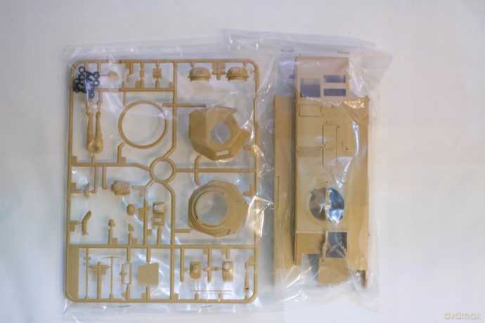 TAMIYA French Battle Tank B1 bis [MODELARSTWO]