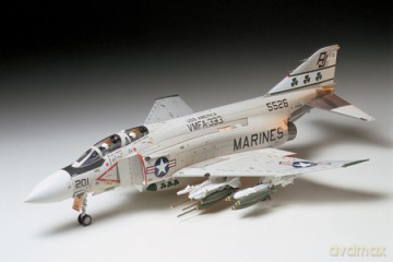 TAMIYA McDonnell F4 J Phantom II [MODELARSTWO]