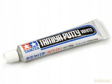 TAMIYA Putty White 32 g [MODELARSTWO]