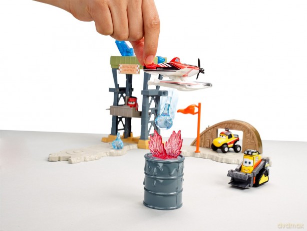 PLANES 2 Samoloty średnie zestaw do zabawy [FIGURKA]