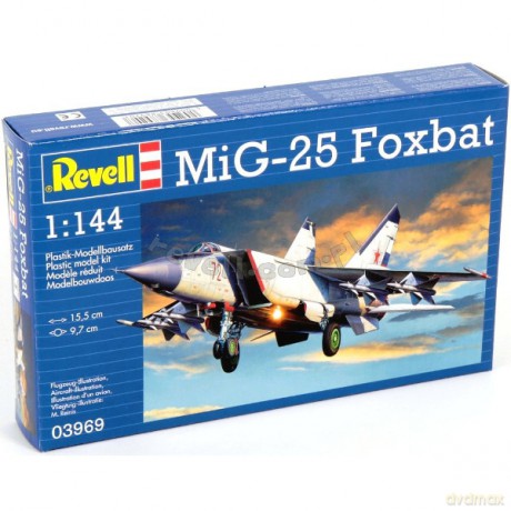 REVELL Mig25 Foxbat [MODELARSTWO]