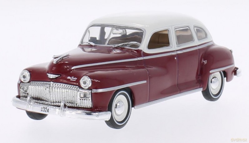 WHITEBOX Desoto 6 Surburban 1946 [MODELARSTWO]