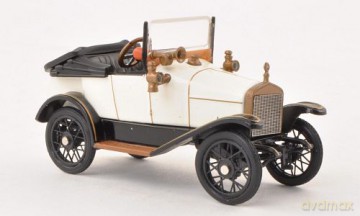 DONGGUAN Hinstin 1920 (whiteblack) [MODELARSTWO]