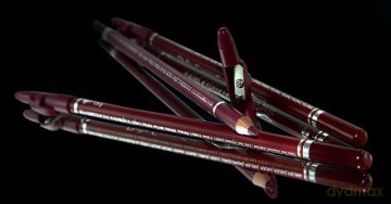Delia Cosmetics Kredka do oczu Long czarna 01