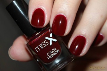 MISS X Lakier do paznokci 24 ciemne bordo