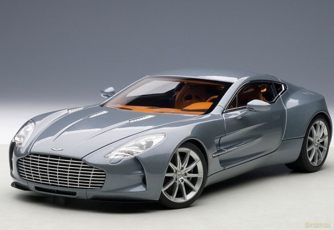 AUTOART Aston Martin One77 2009 [MODELARSTWO]