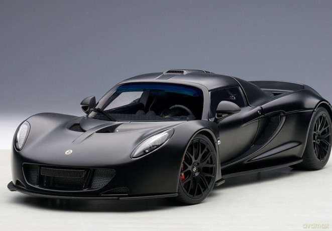 AUTOART Hennessey Venom GT Spyder 2010 [MODELARSTWO]