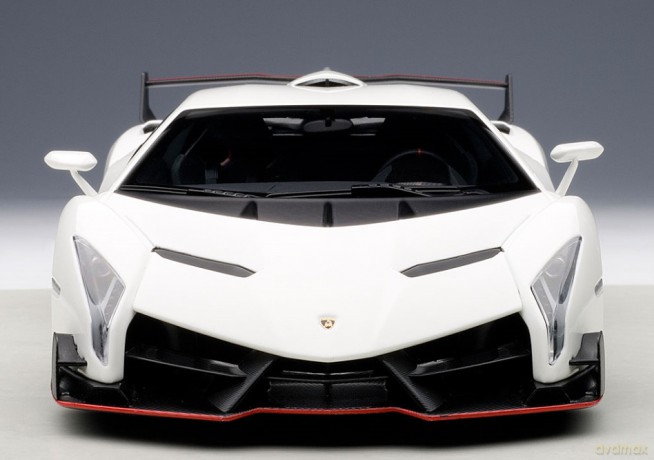 AUTOART Lamborghini Veneno 2013 (white) [MODELARSTWO]