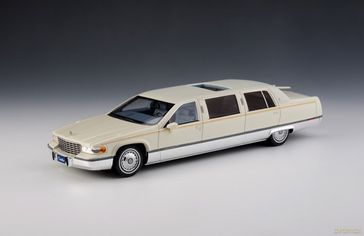 GLM Cadillac Fleetwood Limousine 1995 [MODELARSTWO]