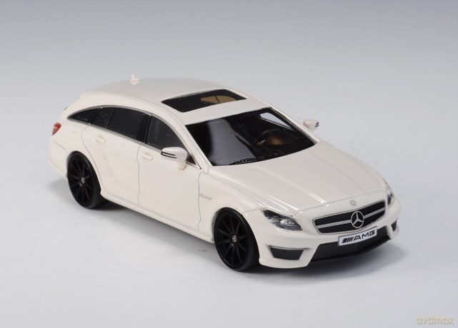GLM MercedesBenz AMG CLS63 Shooting [MODELARSTWO]