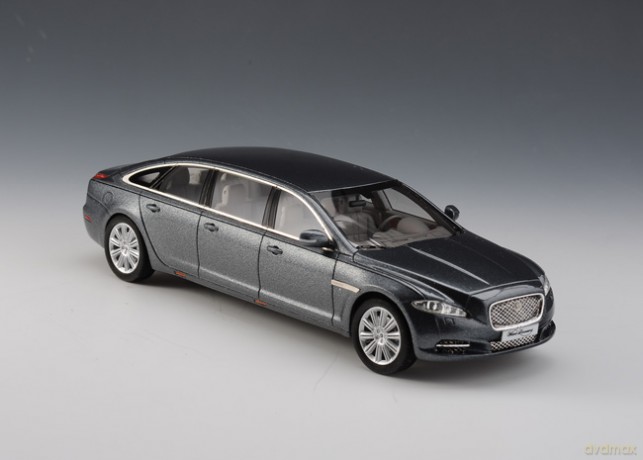 GLM Wilcox XJ351 6door Limousine 2013 [MODELARSTWO]