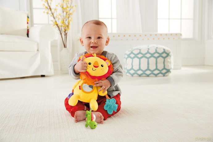 FISHER-PRICE Lew z zabawkami