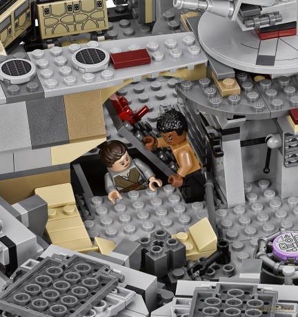 LEGO Gwiezdne Wojny Millennium Falcon (75105) (Star Wars) [KLOCKI]