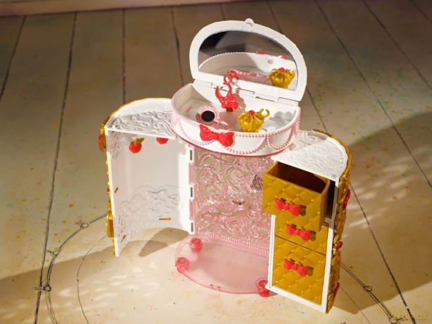 EVER AFTER HIGH Apple magiczne puzderko