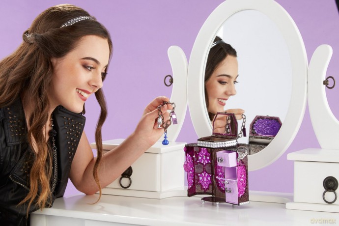 EVER AFTER HIGH Raven magiczne puzderko