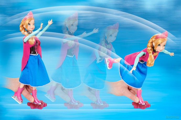 FROZEN Anna na łyżwach [FIGURKA]