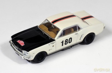 IXO Ford Mustang #180 GeminianiAnquetil MODELARSTWO