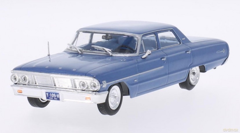 WHITEBOX Ford Galaxie customs 500 4Door MODELARSTWO