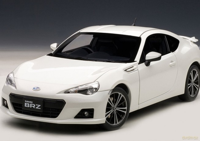 AUTOART Subaru BRZ (white) [MODELARSTWO]