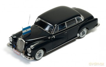 IXO MercedesBenz 300D Limousine 1957