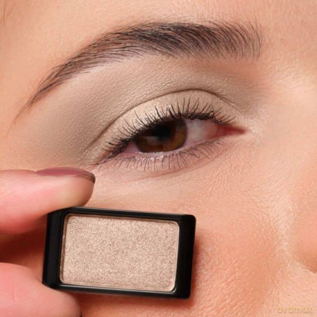 Artdeco Perłowy Cień do powiek (Eyeshadow Pearl) 0,8 g 05 Pearly Grey Brown