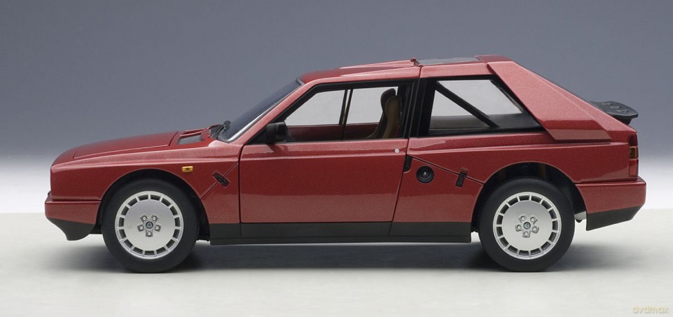 AUTOART Lancia Delta S4 1985 (red)