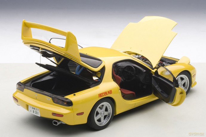 AUTOART Mazda Efini RX7 (FD3S) New