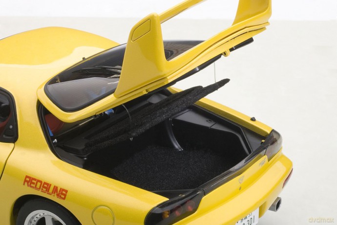 AUTOART Mazda Efini RX7 (FD3S) New