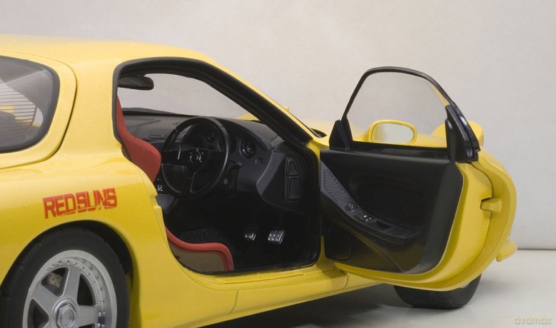 AUTOART Mazda Efini RX7 (FD3S) New