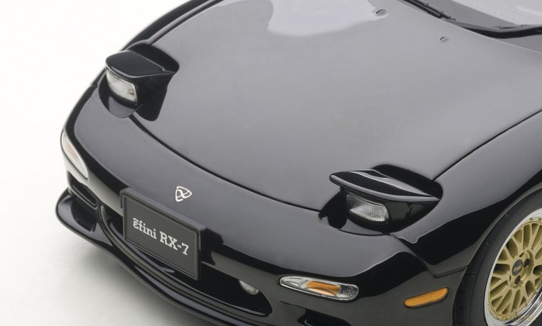 AUTOART Mazda Efini RX7(FD) Tuned