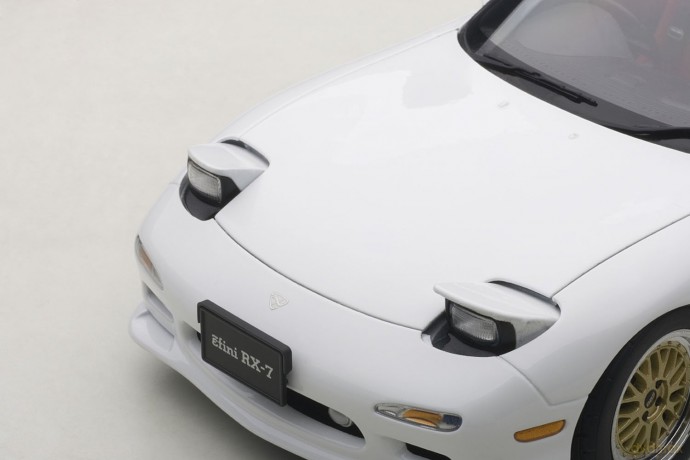 AUTOART Mazda Efini RX7(FD) Tuned
