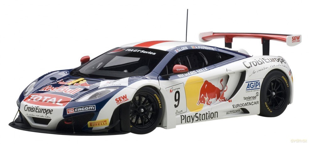 AUTOART McLaren 12C GT3 Red Bull #9